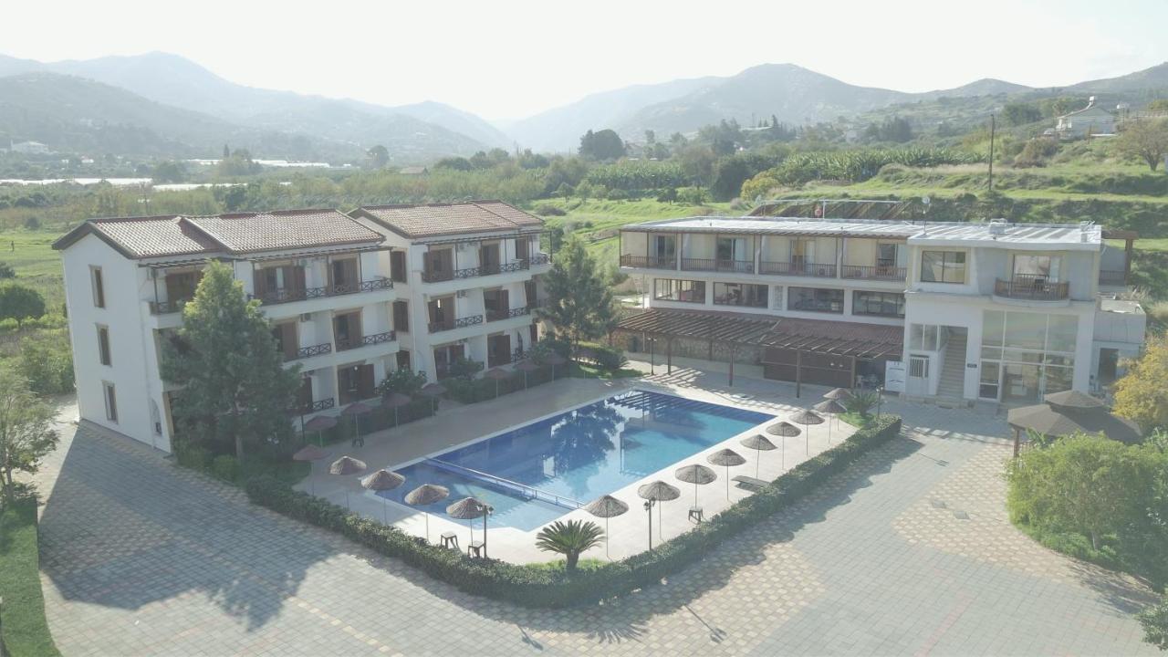 Limnitis Vouni King Hotel מראה חיצוני תמונה