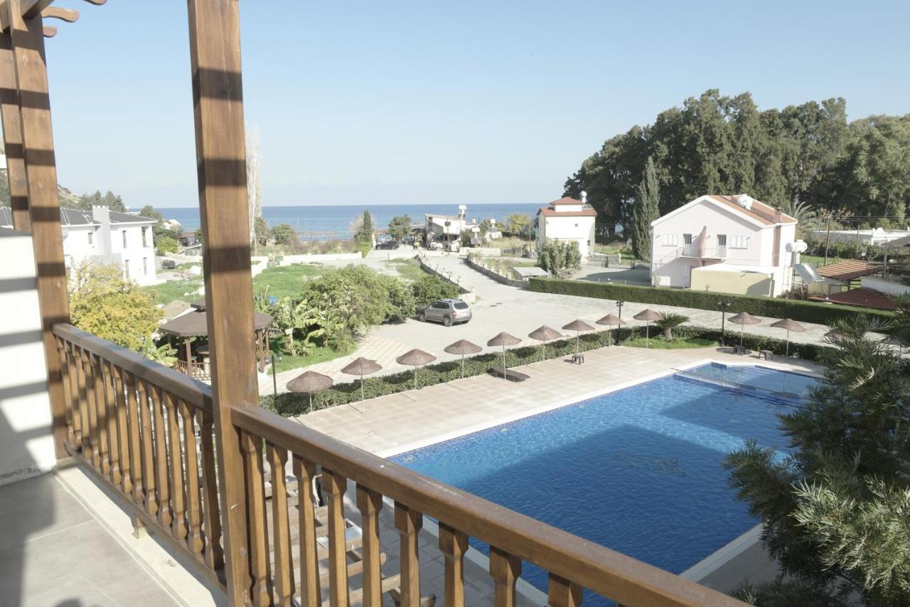 Limnitis Vouni King Hotel מראה חיצוני תמונה